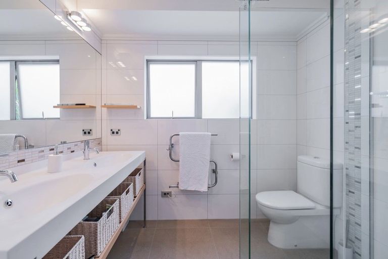 Photo of property in 3 Little George Place, Whitianga, 3510