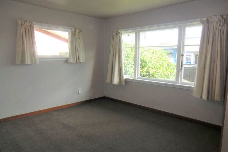 Photo of property in 4 Wentworth Street, Ilam, Christchurch, 8041