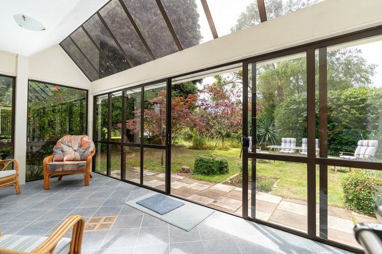 Photo of property in 2 Lavinia Grove, Waikanae Beach, Waikanae, 5036