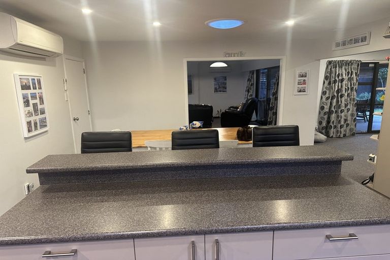 Photo of property in 8 Kinley Street, Rangiora, 7400