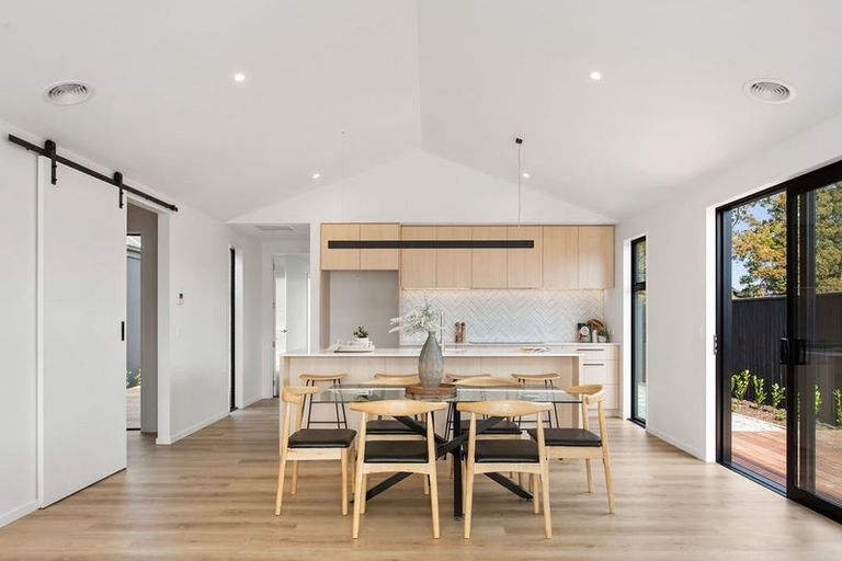 Photo of property in 230 Styx Mill Road, Casebrook, Christchurch, 8051