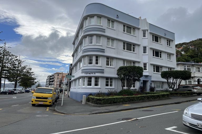 Photo of property in Olympus Flats, 280f1 Oriental Parade, Oriental Bay, Wellington, 6011