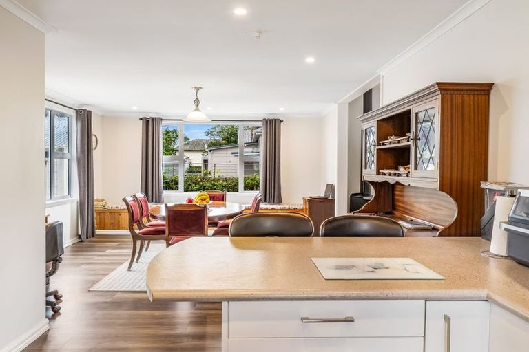 Photo of property in 267 High Street, Dannevirke, 4930