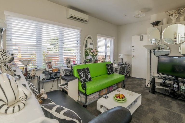 Photo of property in 65a Parker Avenue, Levin, 5510