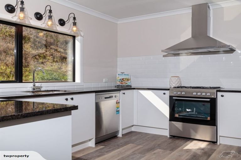 Photo of property in 51 Kent Terrace, Taradale, Napier, 4112