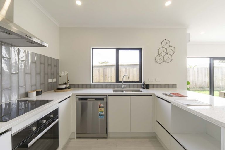 Photo of property in 2/44 Shakespeare Avenue, Enderley, Hamilton, 3214