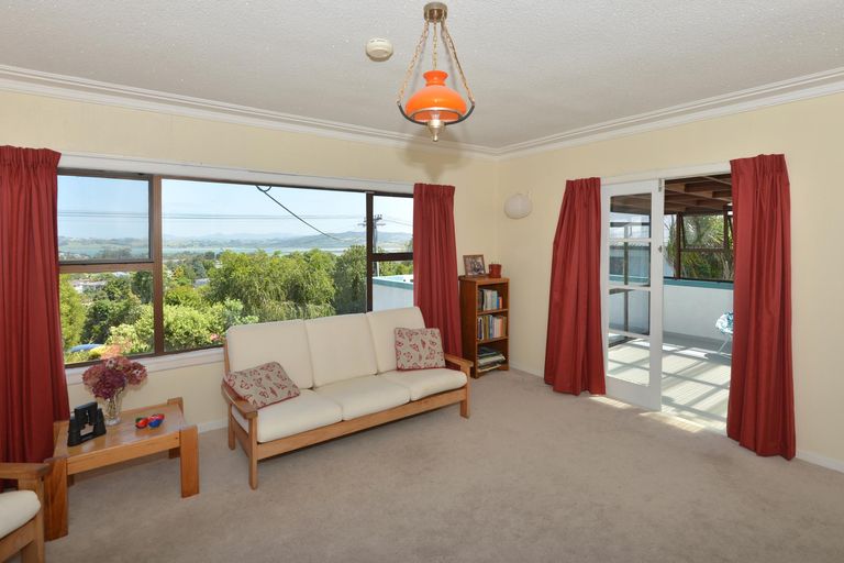 Photo of property in 23 Commins Road, Onerahi, Whangarei, 0110