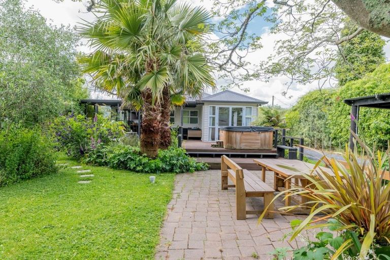 Photo of property in 151 Fairfield Road, Levin, 5510