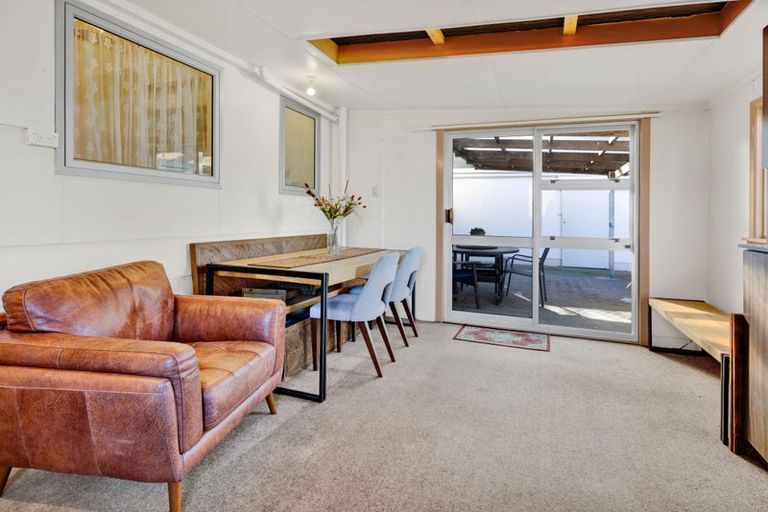 Photo of property in 7 Grey Street, Normanby, Hawera, 4614