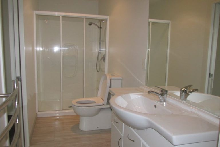 Photo of property in 10 Champion Street, Edgeware, Christchurch, 8013