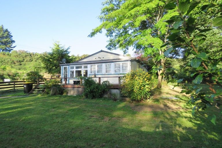 Photo of property in 25 Hattie Street, Reefton, 7830