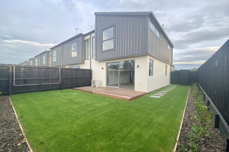 Photo of property in 1/101 Mackworth Street, Woolston, Christchurch, 8062