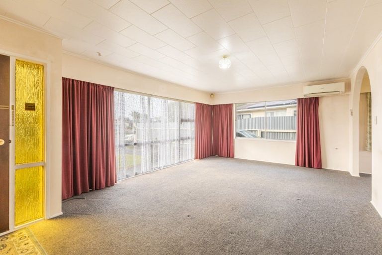 Photo of property in 9 Coventry Avenue, Tamatea, Napier, 4112