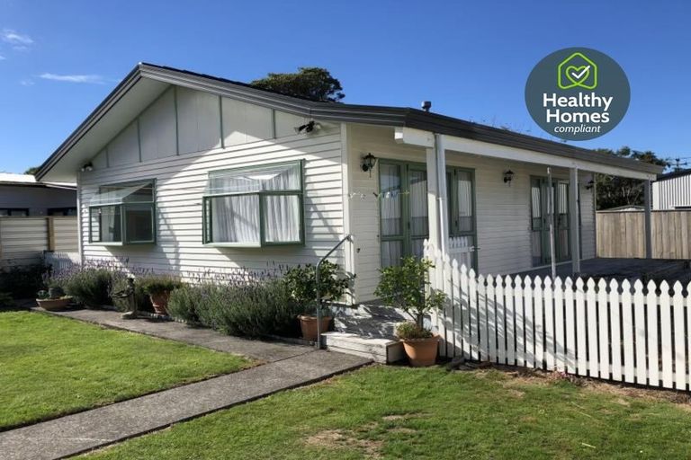Photo of property in 25 Tennyson Street, Trentham, Upper Hutt, 5018