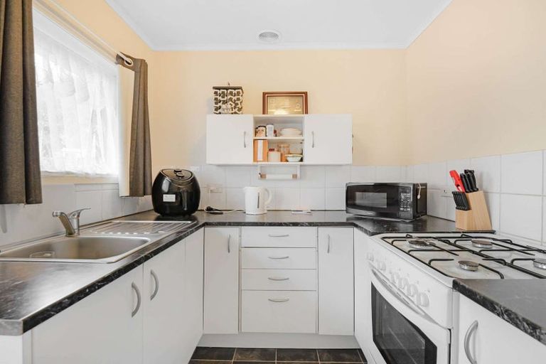 Photo of property in 45 Mountain Road, Western Heights, Rotorua, 3015