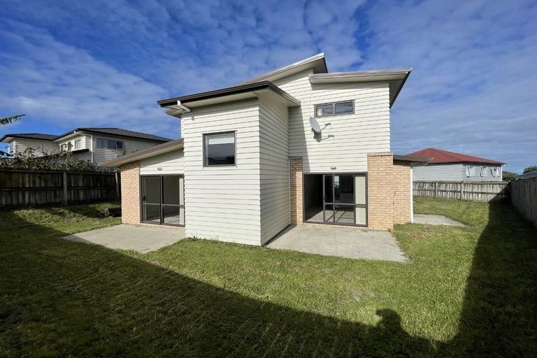 Photo of property in 65 Keri Vista Rise, Papakura, 2110