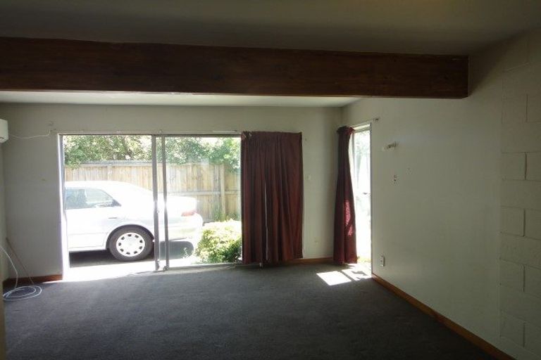 Photo of property in 4/12 Berry Street, St Albans, Christchurch, 8014
