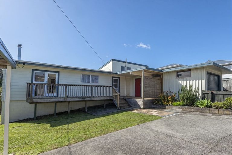 Photo of property in 21 Clotworthy Crescent, Onerahi, Whangarei, 0110