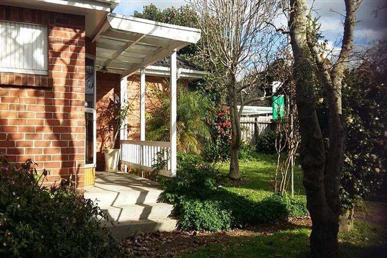 Photo of property in 1/324 Great South Road, Opaheke, Papakura, 2113