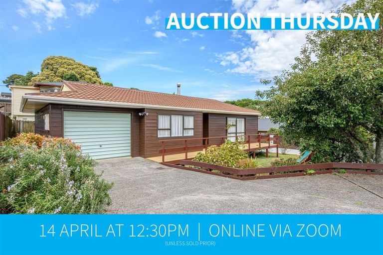 Photo of property in 1/246 Great North Road, Henderson, Auckland, 0612