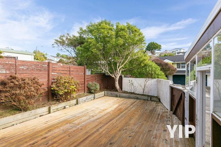 Photo of property in 15b Caesars Place, Churton Park, Wellington, 6037