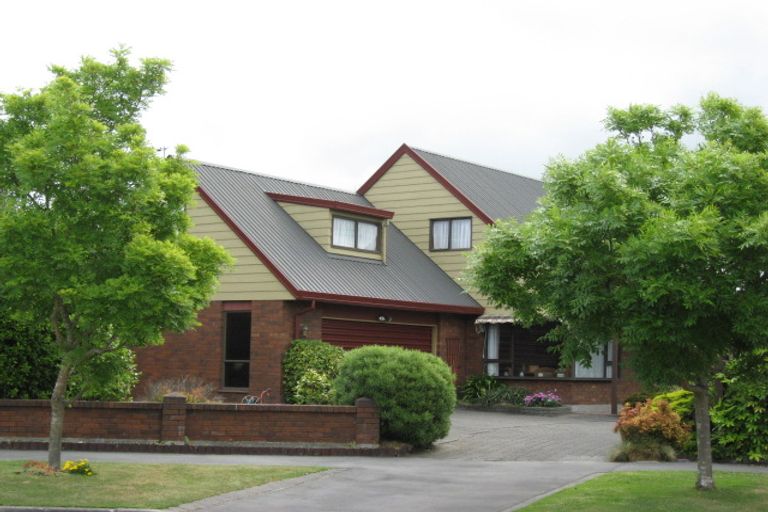 Photo of property in 29 Felstead Place, Avonhead, Christchurch, 8042