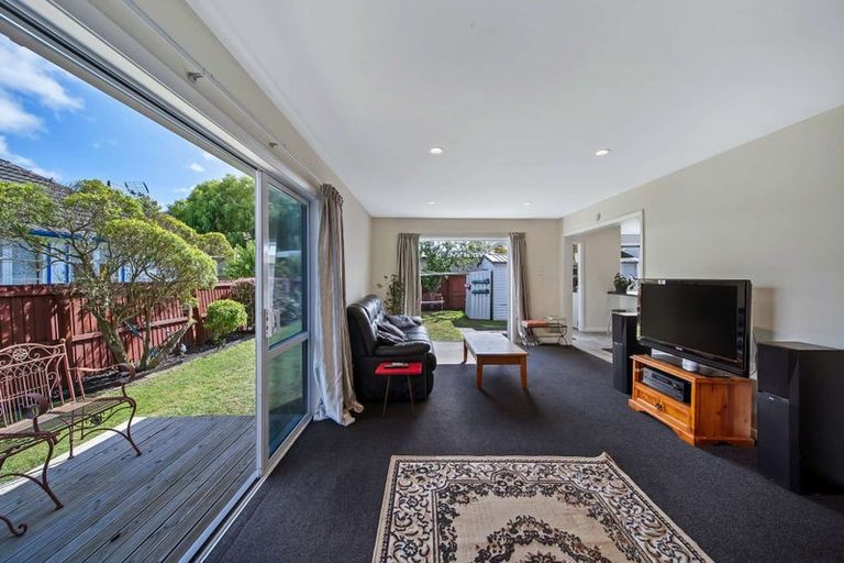 Photo of property in 41a Tilford Street, Woolston, Christchurch, 8062