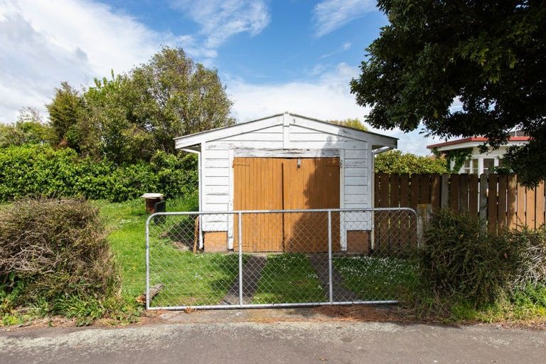 Photo of property in 340 High Street, Dannevirke, 4930