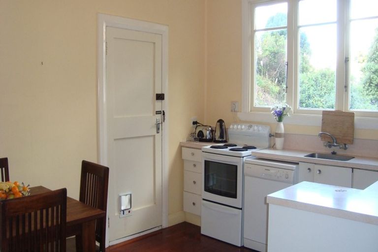 Photo of property in 145 Hataitai Road, Hataitai, Wellington, 6021