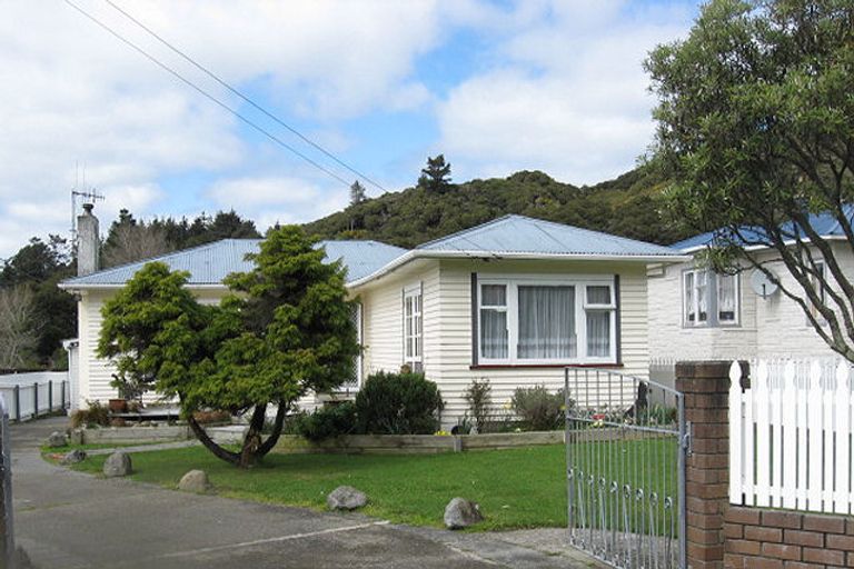 Photo of property in 13 Kowhai Street, Wainuiomata, Lower Hutt, 5014