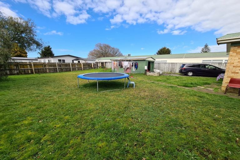 Photo of property in 76 Bruce Avenue, Glenview, Hamilton, 3206