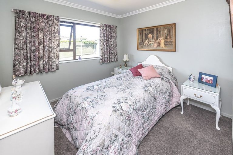 Photo of property in 16 Kakaho Drive, Tawhero, Whanganui, 4501
