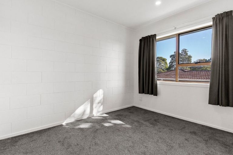 Photo of property in 38b Amorino Drive, Red Beach, 0932