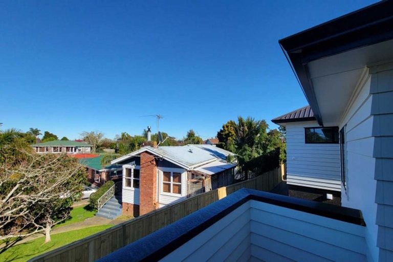 Photo of property in 56 Angelo Avenue, Howick, Auckland, 2014
