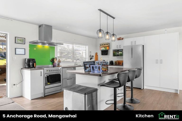 Photo of property in 5 Anchorage Road, Mangawhai Heads, Mangawhai, 0505