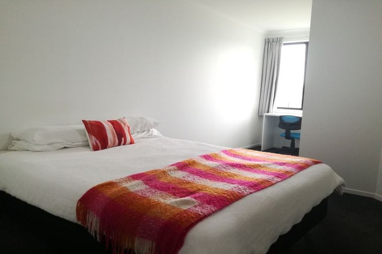 Photo of property in 1 Inverness Avenue, Hamilton East, Hamilton, 3216