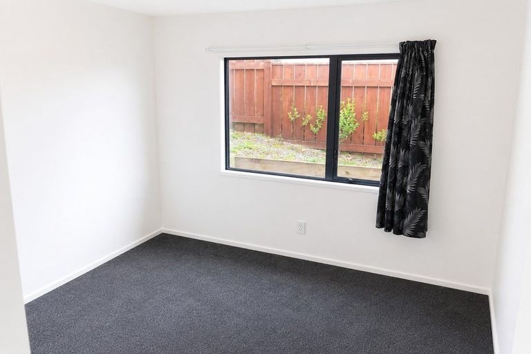Photo of property in 14b Trinidad Crescent, Grenada Village, Wellington, 6037