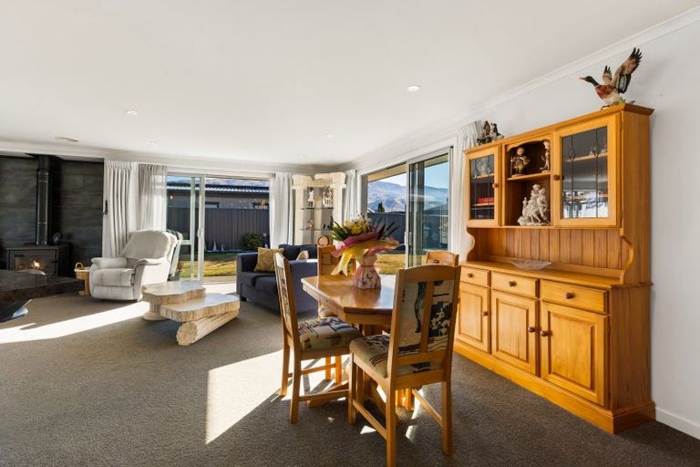 Photo of property in 8 Austral Place, Cromwell, 9310