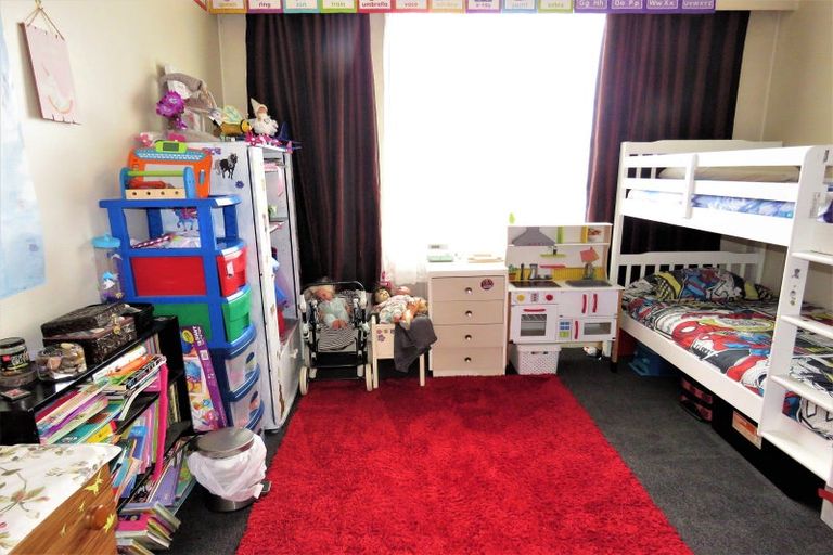 Photo of property in 121 Romilly Street, Westport, 7825