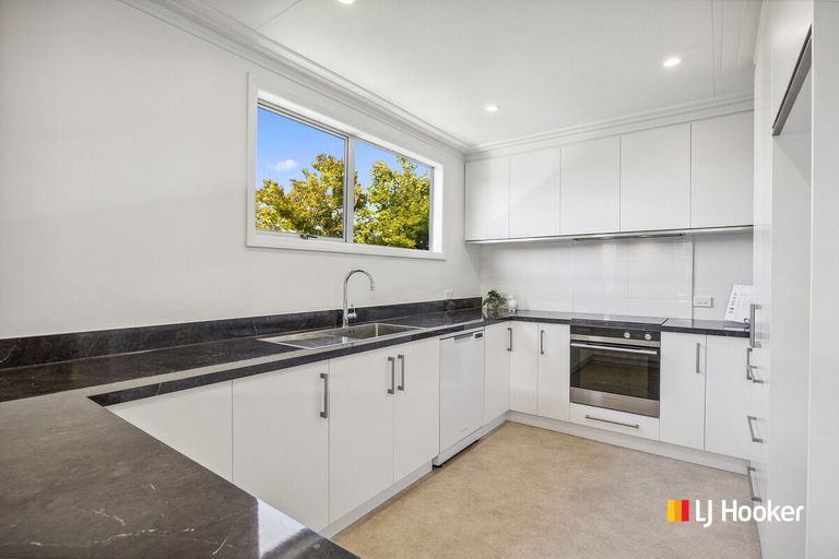 Photo of property in 126 Musselburgh Rise, Musselburgh, Dunedin, 9013