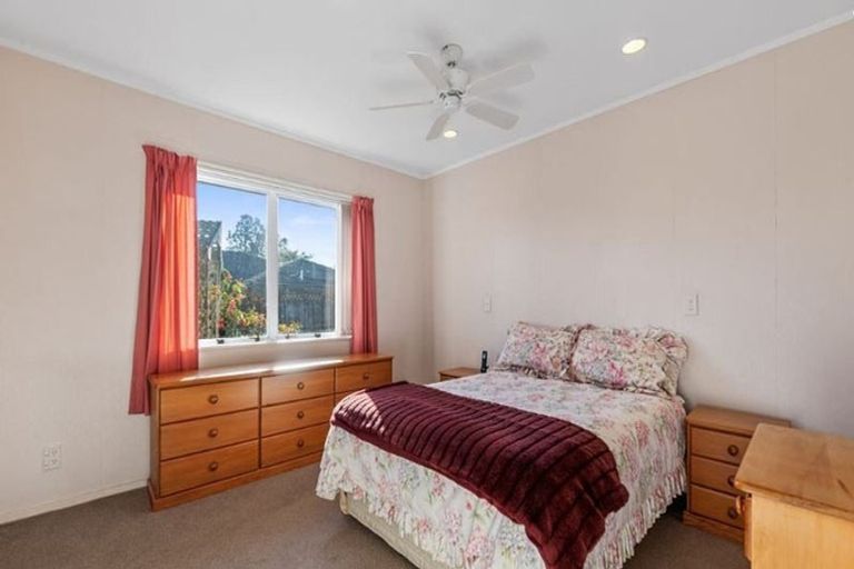 Photo of property in 5 Bayfair Drive, Mount Maunganui, 3116