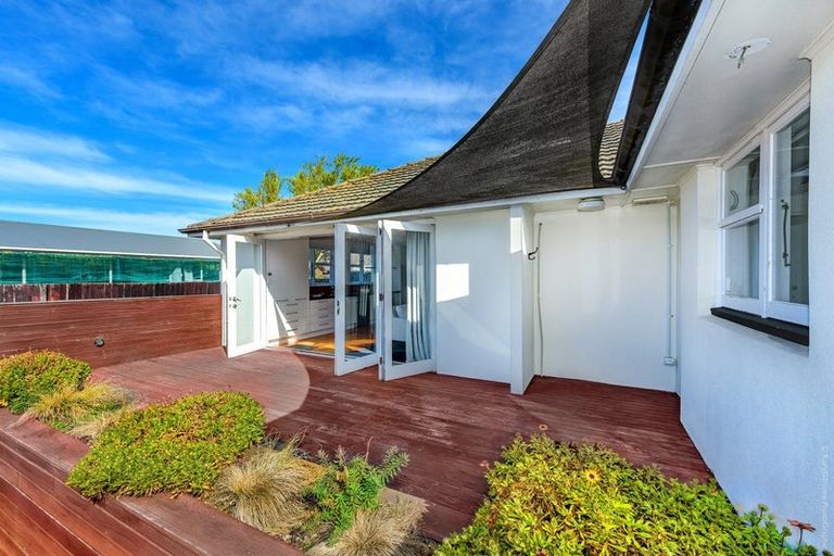 Photo of property in 11 Saint Ives Street, Harewood, Christchurch, 8051