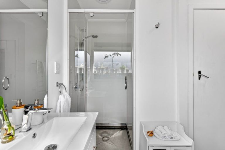 Photo of property in 11/335 Kennedy Road, Pirimai, Napier, 4112
