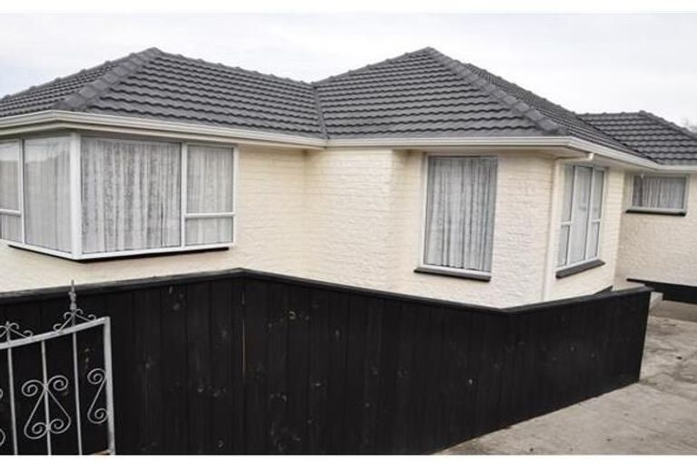 Photo of property in 37 Chedworth Avenue, Bishopdale, Christchurch, 8053