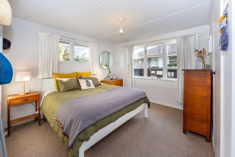 Photo of property in 12 Redgrave Street, Hoon Hay, Christchurch, 8025