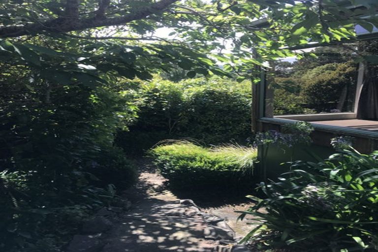 Photo of property in 72 Standen Street, Karori, Wellington, 6012