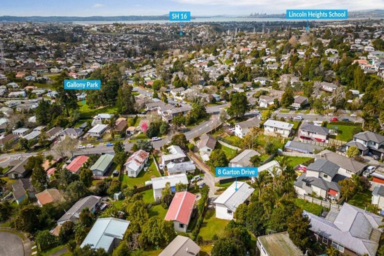 Photo of property in 8 Garton Drive, Massey, Auckland, 0614