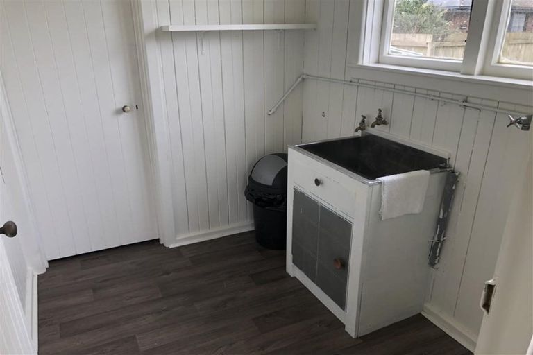 Photo of property in 215 Hampden Street, Hokitika, 7810