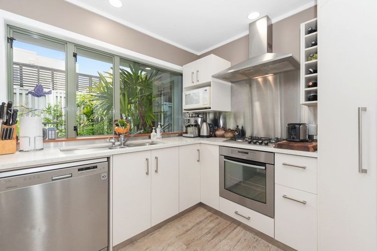 Photo of property in 11 Maeroa Road, Beerescourt, Hamilton, 3200