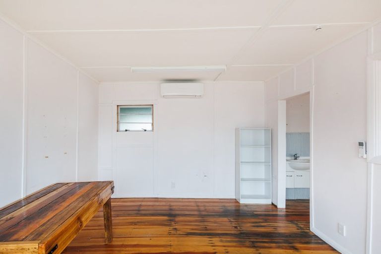 Photo of property in 153 Seabury Avenue, Foxton Beach, Foxton, 4815